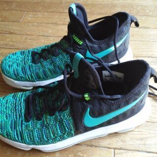 ナイキ、zoom バスケットシューズ26.5の画像