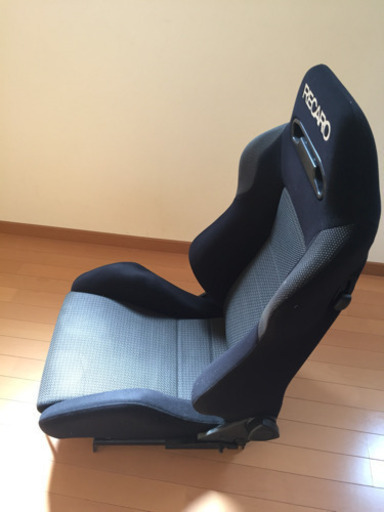 レカロシートSR3