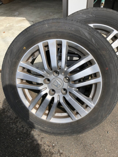 エナセーブ　215 60 17 4本ホイール付き