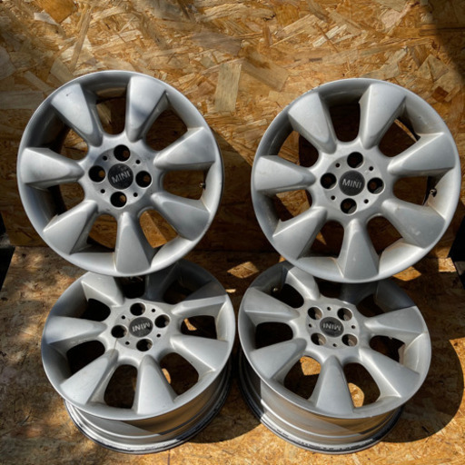 MINIクーパー　純正アルミホイール　16インチ　冬用