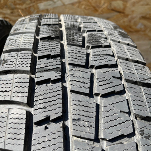 バリ山　195/65R15 スタッドレス  タイヤ　ダンロップ　WM01