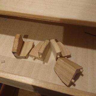 桐タンス足付きの画像