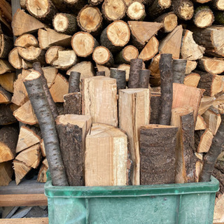 薪　コンテナつめ放題