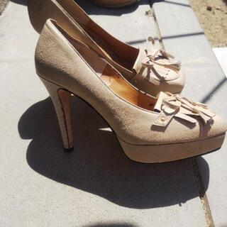 パンプスの画像