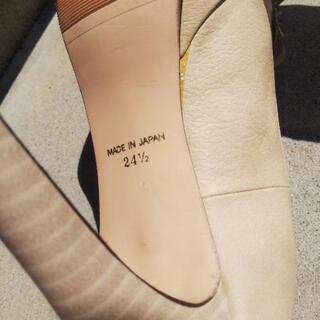 パンプスの画像