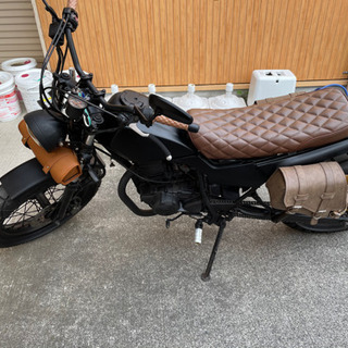 ヤマハ  TW200