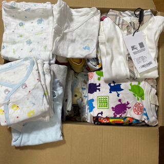 赤ちゃんの服 お値下しました。(*^ω^*)