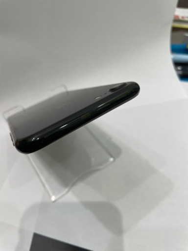 【売却済み】　iPhone7 128GB ジェットブラック 【バッテリー新品】