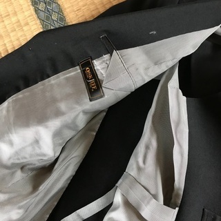 男性用礼服？の画像