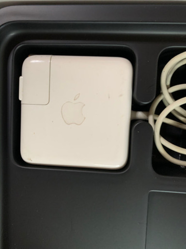【早い者勝ち】APPLE MacBook Air MACBOOK AIR MD223J/A