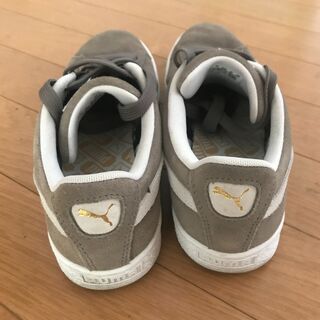 PUMA スウェードクラシック スニーカー　26cmの画像