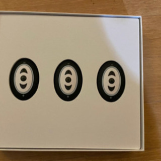 【予約済】EMS ベルト USB充電式  未使用の画像