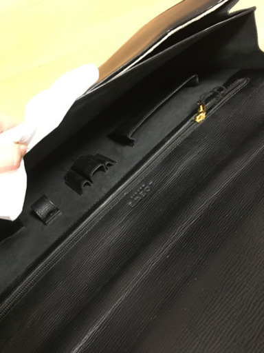 ロエベ ビジネスバッグ