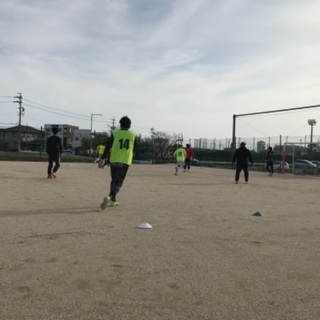 ４／４日曜、１６時～１８時、格安200円フットサル