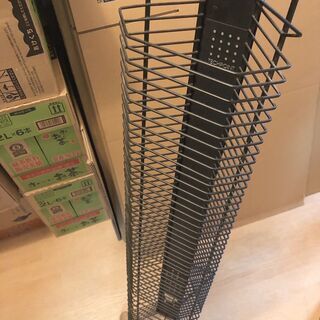 CD収納スタンド2個セットあげます。(無料)の画像