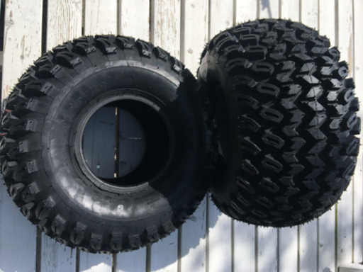 22X11-8タイヤ二本新品