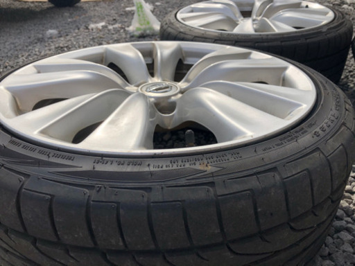 値下げです。フーガ純正ホイールセット　215/40/18 セレナ等　流用サイズ