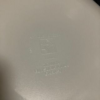 ヤマザキパン　スクエア皿の画像