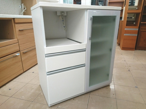 ニトリ　レンジボード　食器棚