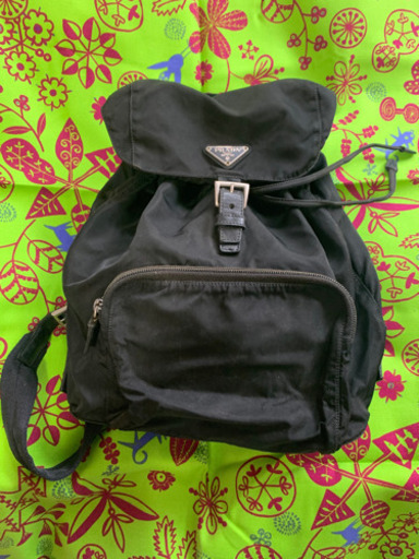 プラダのリュック