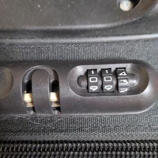 キャリーバックの画像