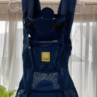 抱っこ紐　　リルベビー