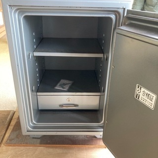 耐火金庫　２時間耐火　合格書有りの画像