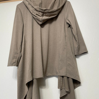 無料0円　アトリエサブ　パーカーの画像