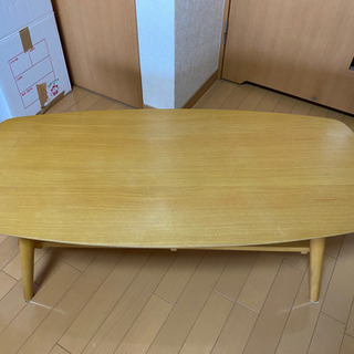 テーブル