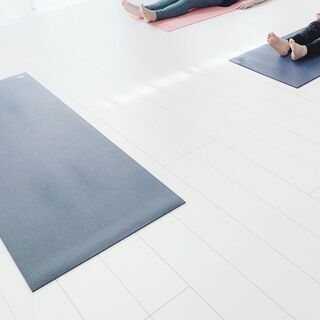 ***安心な空間での快適なヨガ***の画像