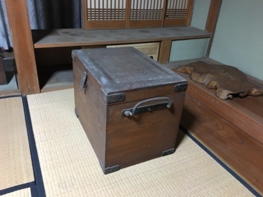 木箱　4月前半まで