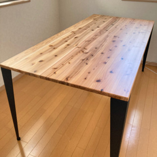 テーブル　天然杉　アイアン脚　かなでものの画像
