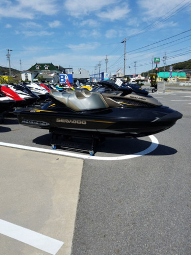 ジェット  水上バイク   ほぼ新艇！！