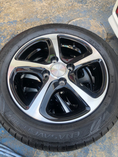 未使用品　14インチ新品タイヤ&新品ホイール　4本