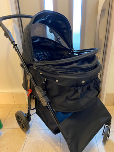 【再投稿】ペット用バギー　1回しか使っていません！