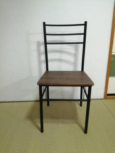 椅子　２脚