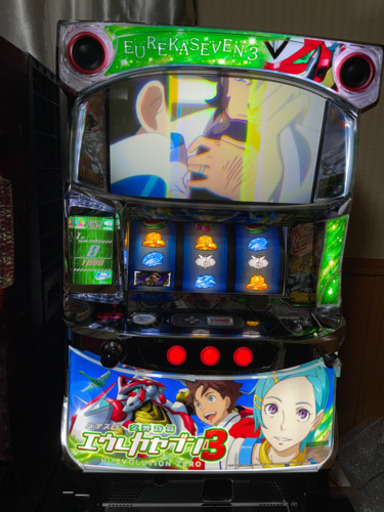 パチスロ実機　エウレカセブン3、G1優駿倶楽部　不要機付　設定キー、ドアキー付　ボリューム付