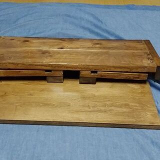 折りたたみ式ミニテーブルの画像