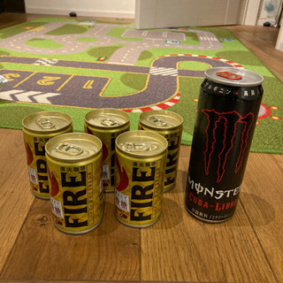ファイヤー缶コーヒー5本とモンスターエナジードリンク1本