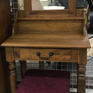 木製アンティークドレッサー スツール付き【ユーズドユーズ名古屋天白店】 J675