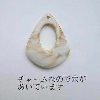 ハンドメイドピアス　☆55の画像