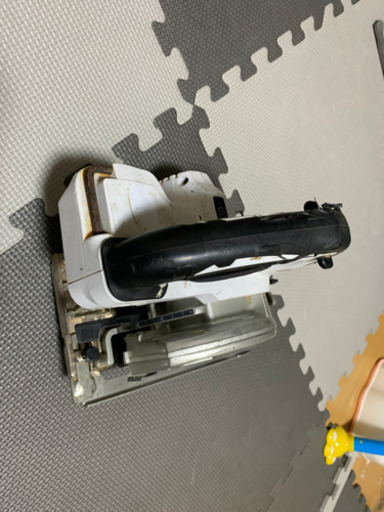 マキタ125センチ充電丸鋸