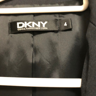 未使用　DKNY ダナキャラン　スーツの画像