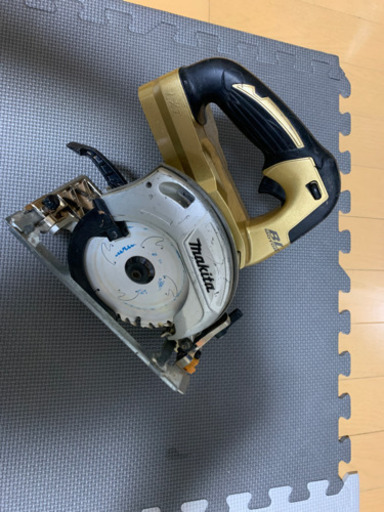 マキタ充電丸鋸125cm