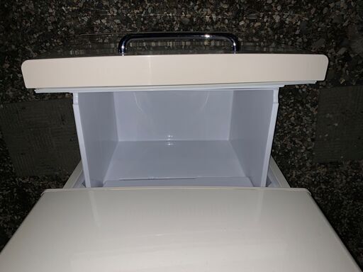 動作品　日立　３ドア　冷蔵庫　清掃済　２０１１年製
