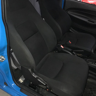 ダイハツ  ミラ L250V アビィ顔、コペン用フロントシートの画像