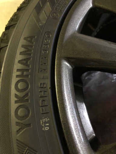 ほぼ新品スタッドレスタイヤ　ホイールセット　225-45R17 新品に近い状態