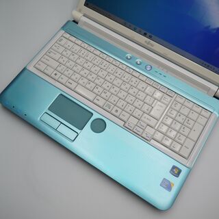 富士通 Corei3 HDD640GB Webカメラ搭載 ノートパソコン