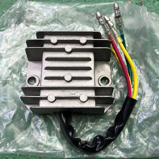 全波整流レギュレータ12V汎用