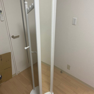 回転式　全身ミラー　姿見　ラック付き　ホワイト